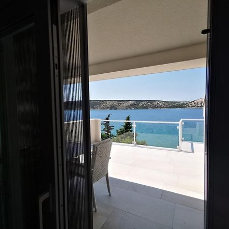 Beachfront Apartments - Villa Vita Stara Novalja Kamer foto