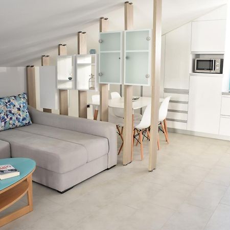 Beachfront Apartments - Villa Vita Stara Novalja Kamer foto