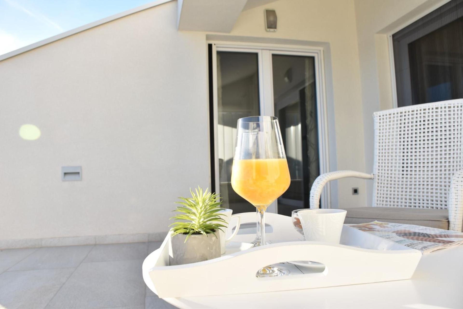 Beachfront Apartments - Villa Vita Stara Novalja Kamer foto
